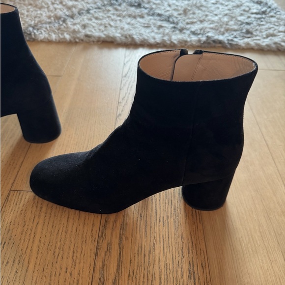 Black suede Prada boots size 38.5 - Picture 3 of 9